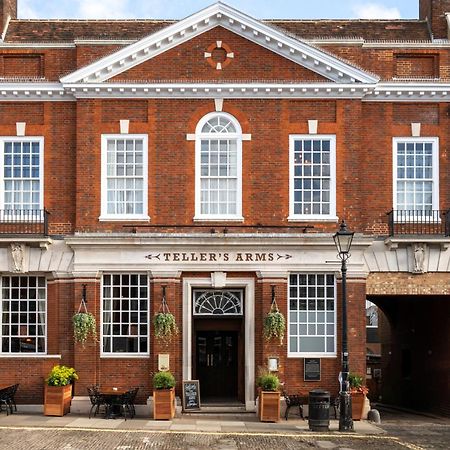 Teller'S Arms Hotel Farnham  Eksteriør billede