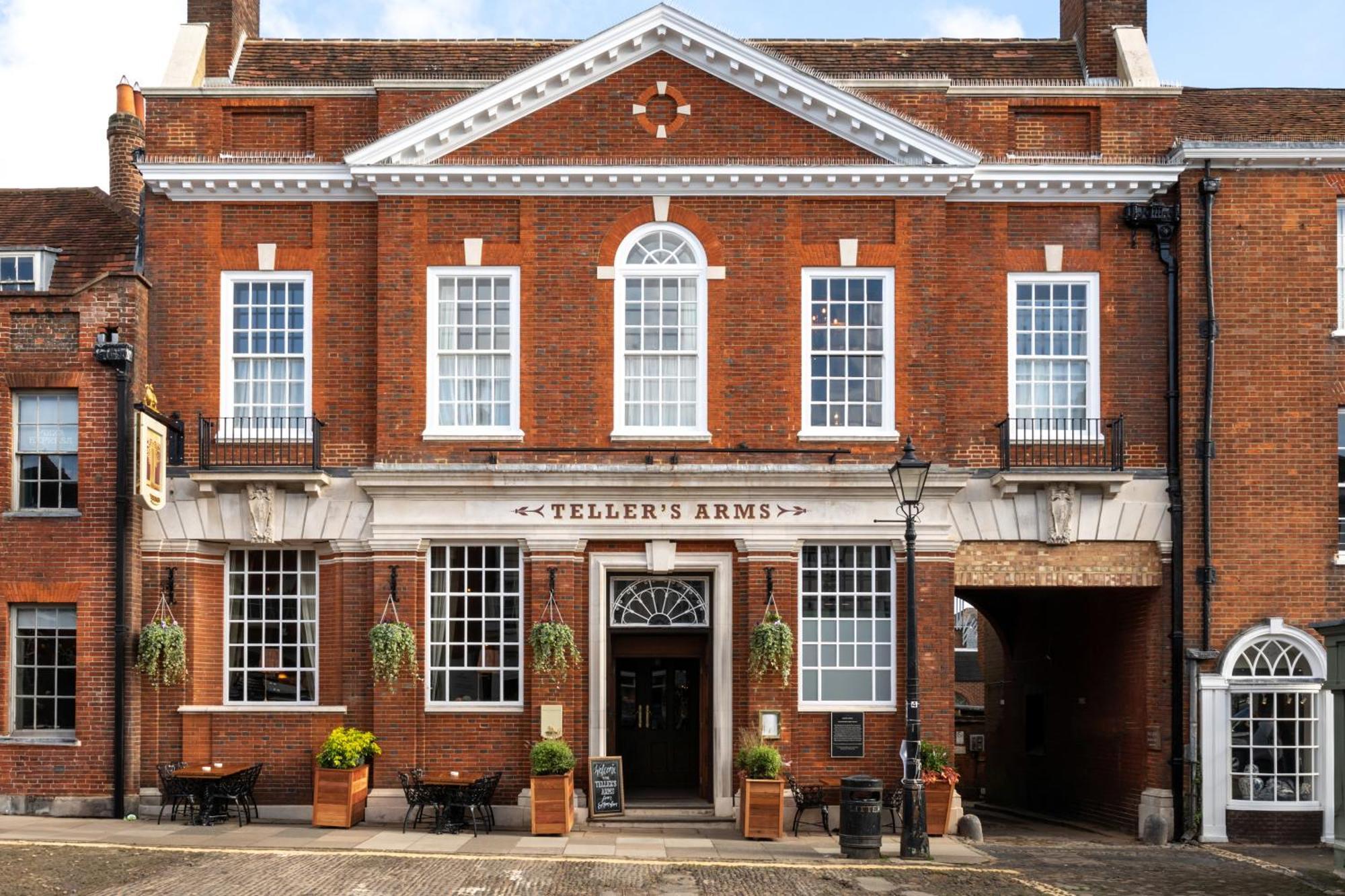 Teller'S Arms Hotel Farnham  Eksteriør billede