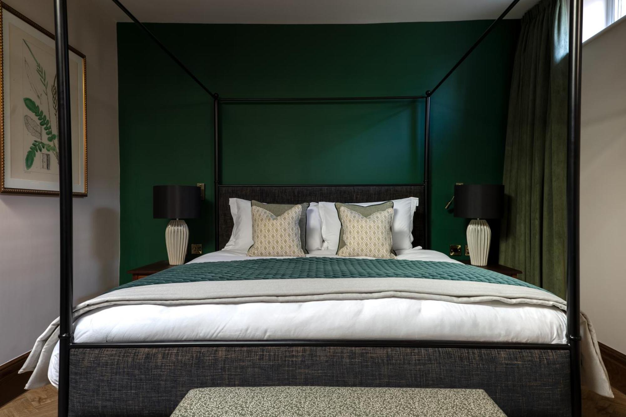 Teller'S Arms Hotel Farnham  Eksteriør billede